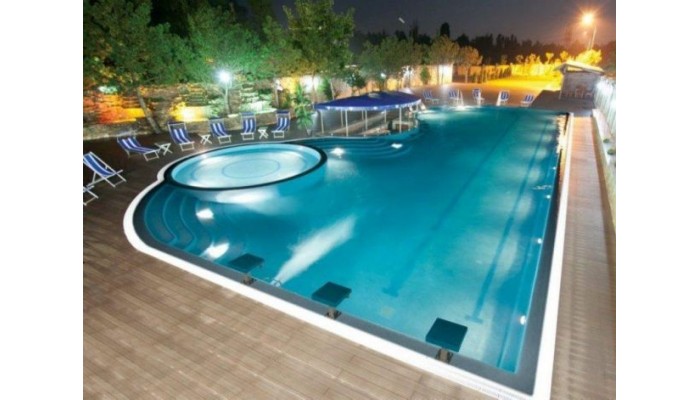 Prezident Hotel poza 2